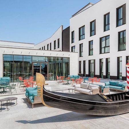 Hampton By Hilton Venice Isola Nuova Экстерьер фото
